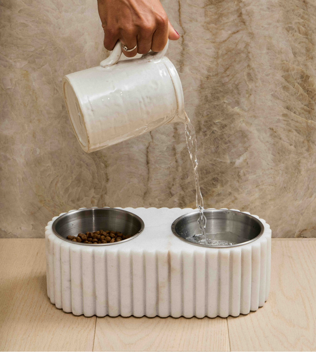 Marble Fluted Dog Bowl